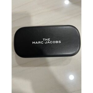 Marx jacobs subglasses case